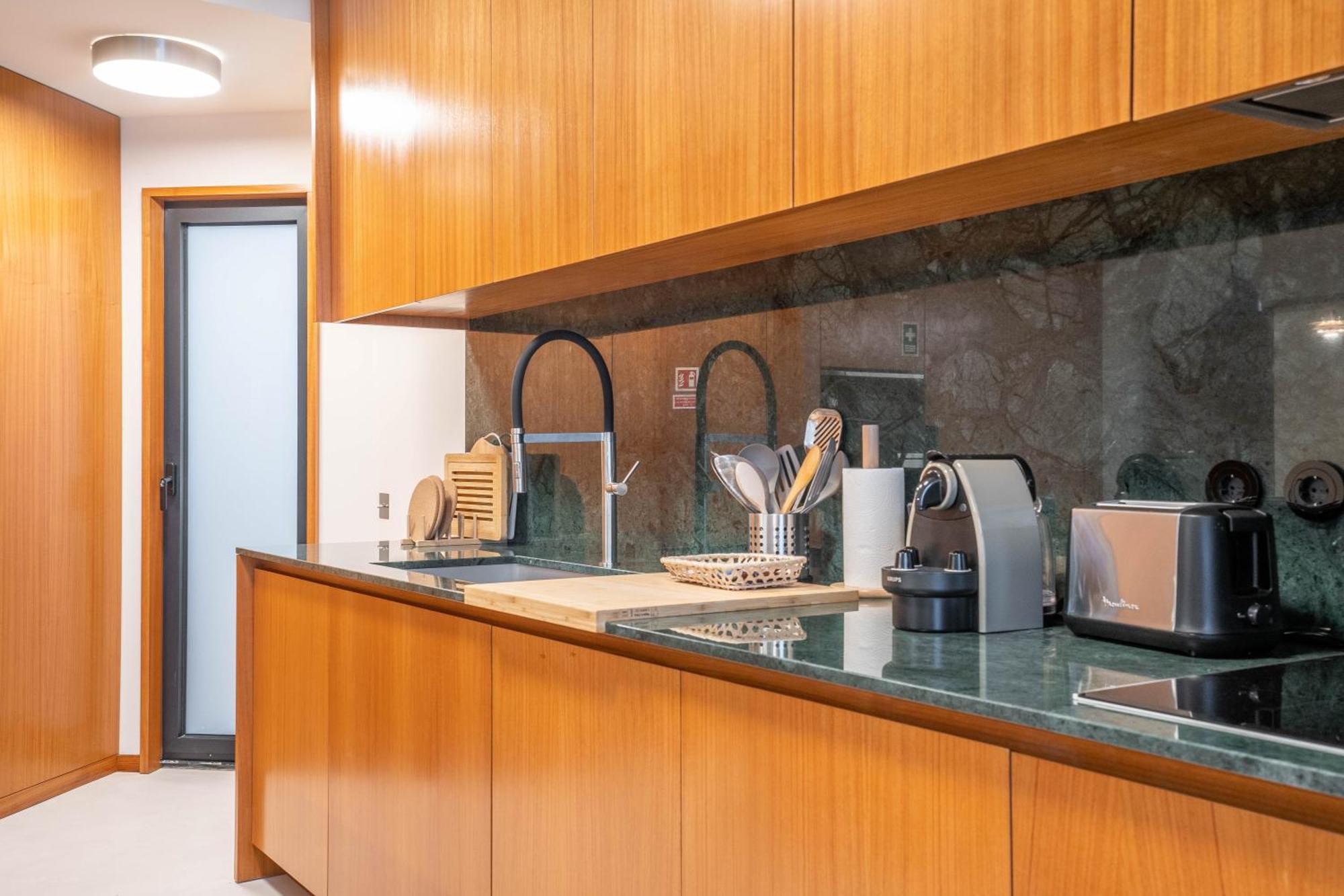Sublime Downtown Retreat By Elsa Apartment Porto Exterior photo